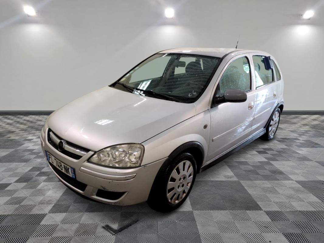 Opel Corsa III 1,4 i TWINPORT COSMO 90CV